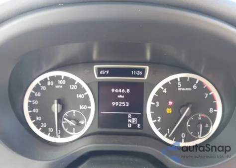 2018 Infiniti Qx30 Luxury из США, поврежденный, VIN SJKCH5CR0JA052797